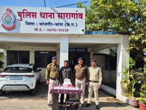 जांजगीर-चाम्पा में 32 पाव देशी प्लेन शराब और 9 लीटर कच्ची महुआ शराब के साथ दो आरोपी गिरफ्तार.... 2 befunky 2025 0 6 21 19 39