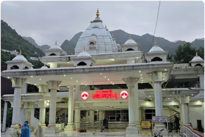 Vaishno Devi Yatra 2025 08 a34009a93a89723e3cc8f8ee339f87fc