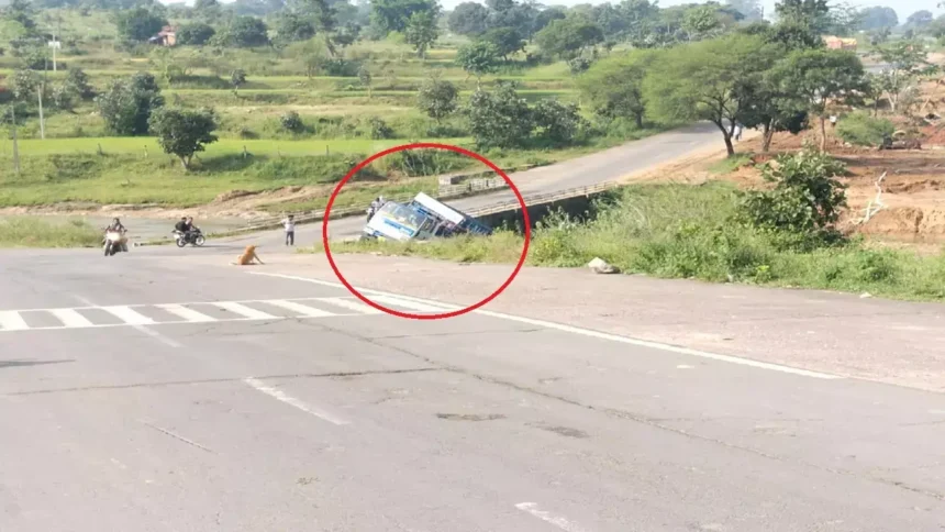 1280x720 2534846 korea lpg truck overturned in drain baikunthpur district