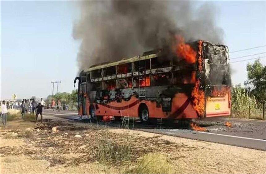 2025 10image 18 32 383003952bus ll
