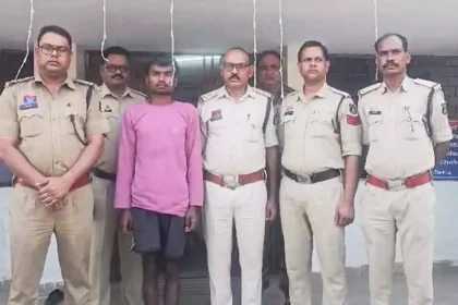 1280x720 2540991 accused in police custody