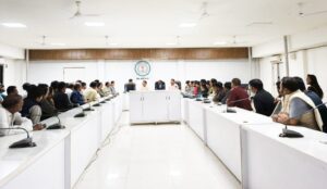 कलेक्टर ने ली राईस मिलर्स की बैठक 2 IMG 20260117 WA0032