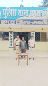 Sakti News- पिता की हत्या करने वाला आरोपी पुत्र गिरफ्तार, लोहे के पाइप से किया था हमला 3 IMG 20260327 WA0049