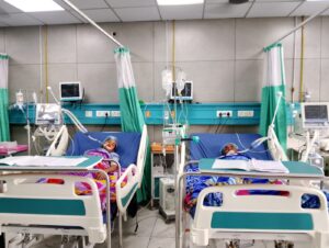 Sakti News जहरीले सांप के काटने से दो महिलाओं की बिगड़ी हालत, वेंटिलेटर और एंटी-स्नेक वेनम से बची जान 2 IMG 20260616 WA0033